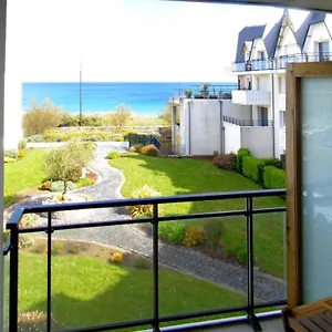 Fleur De Apartment